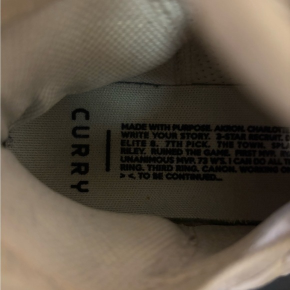 Under Armor Curry Flow Men’s Size 5 Basketball Shoes White Iridescent Lace Up - Picture 8 of 9